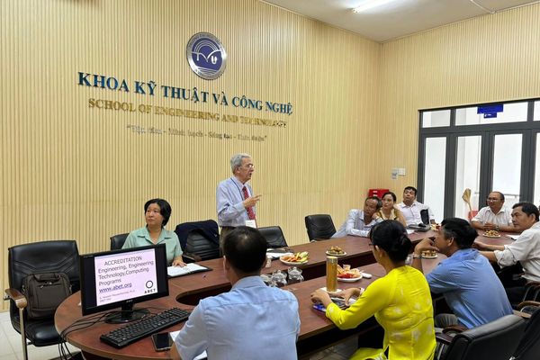 AI Center Tra Vinh Signs Research Partnership with Leading Universities